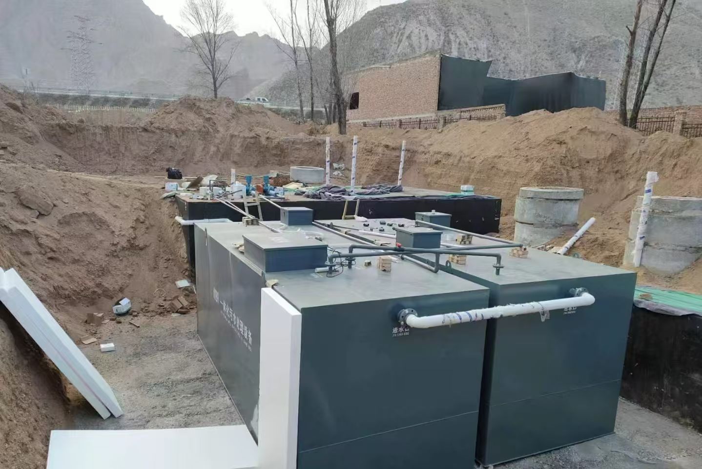 西固一体化污水处理设备